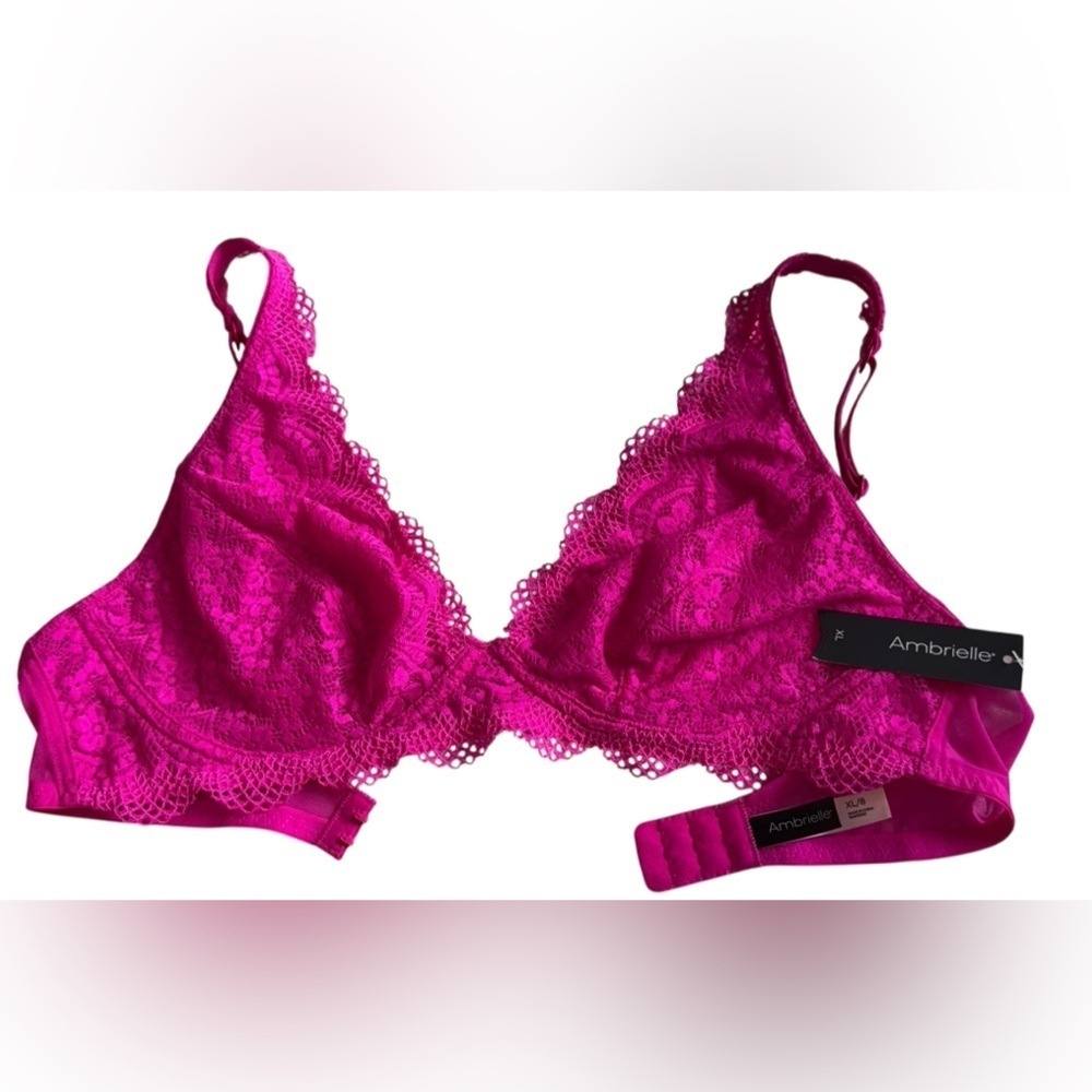 AMBRIELLE  Lace Bra Size  XL. NWT wire free